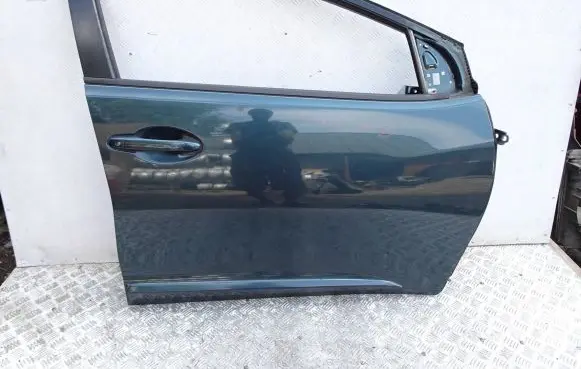 Honda Civic IX Front door