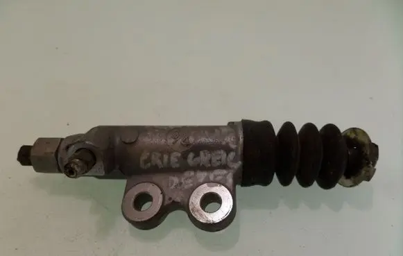 Iveco Daily 35 - 40.10 Clutch master cylinder