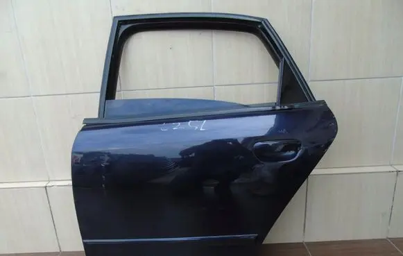 Audi A4 S4 B6 8E 8H Rear door 8E0833051