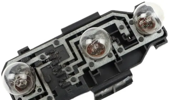 Audi A6 S6 C5 4B Tail light bulb cover holder BL3158B