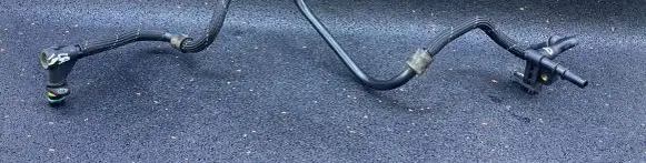 Audi A4 S4 B9 Vacuum line/pipe/hose 04L129456D