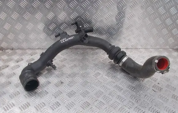 Ford Kuga II Intercooler hose/pipe CJ5G9U465BA 70461501 18T1141033