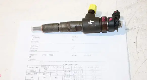 Peugeot 207 Fuel injector 0445110252 565889