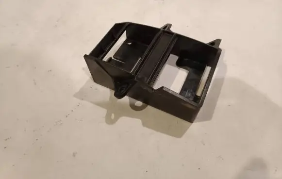 Mercedes-Benz S W221 Front parking sensor holder (PDC) A2218850367