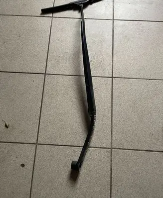 KIA Sportage Front wiper blade arm 98350F1000