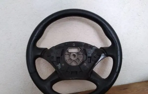 Ford Focus Steering wheel 98AB3600BDW