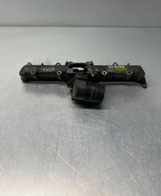 Opel Vectra C Intake manifold 90500933