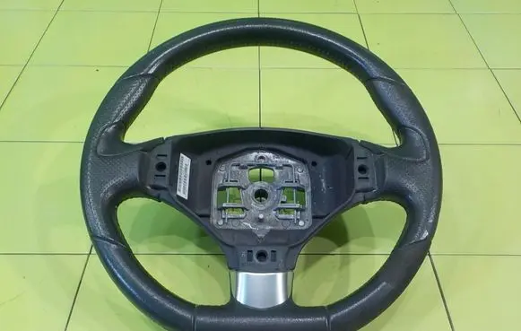 Peugeot 5008 Steering wheel 965984658B 96877731ZE