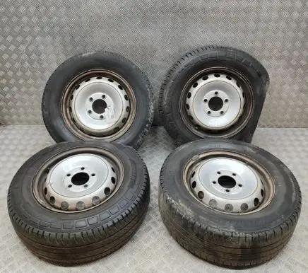 Opel Movano B R16 alloy rim 403000037R 8200684598