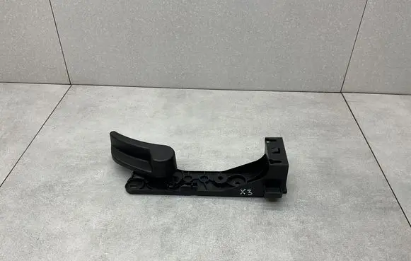 BMW X3M F97 Engine bonnet (hood) release handle 7397999