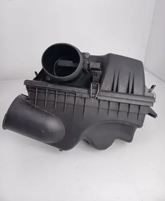 BMW 5 E60 E61 Air filter box 7792416