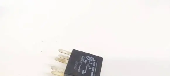 Chrysler Grand Voyager IV Other relay 05269988AA