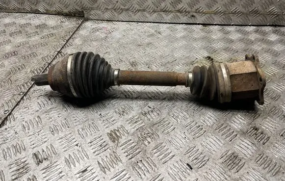 Volkswagen PASSAT B7 Front driveshaft