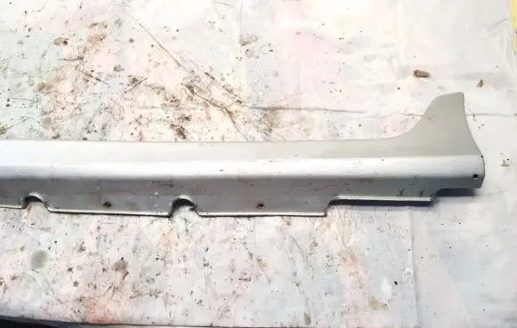 Hyundai i30 Sill 