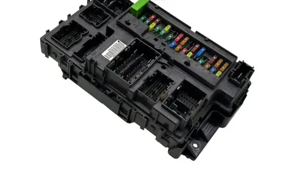 Ford Explorer VI BSM Control unit LU5T15604 A2C7664131300 20050197583