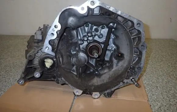 Suzuki Liana Manual 5 speed gearbox