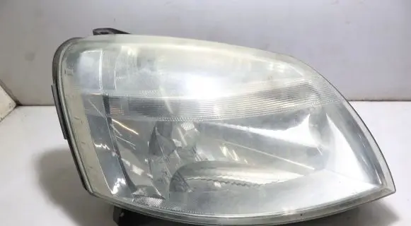 Peugeot Partner Headlight/headlamp