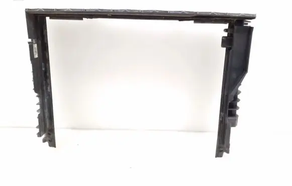 BMW 5 E60 E61 Radiator mount bracket 7545866