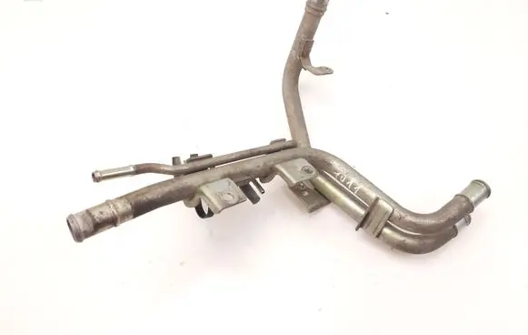 Nissan Navara D40 Engine coolant pipe/hose