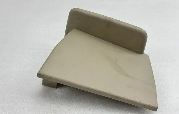 Audi Q7 4M Rear seat rail trim cover 4M0883686E 4M0883686