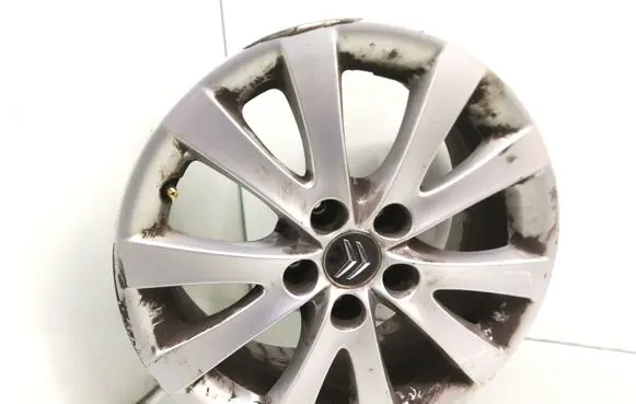 R16 alloy rim