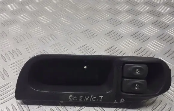 Renault Scenic I Front door window switch trim 7700431172