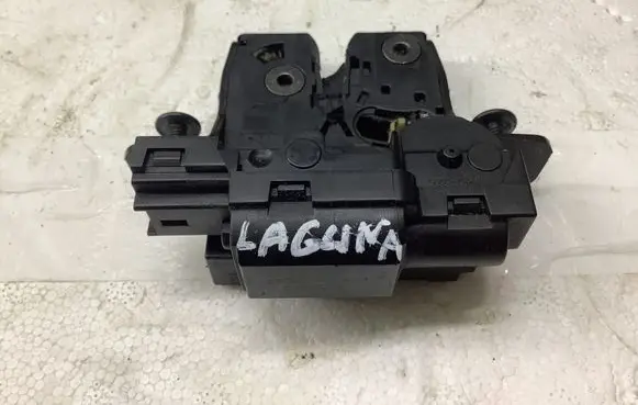 Renault Laguna III Tailgate/trunk/boot lock/catch/latch 8200747429B 8200747429