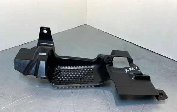 Mitsubishi ASX Intercooler air guide/duct channel 6405A300