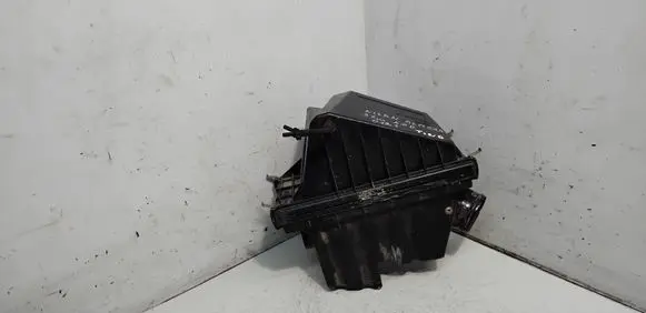 Nissan Almera Air filter box