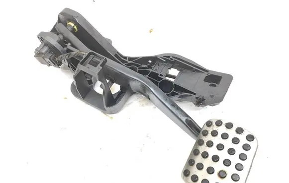 Mercedes-Benz CLA C118 X118 Pedal assembly A1772900500 50004AA20