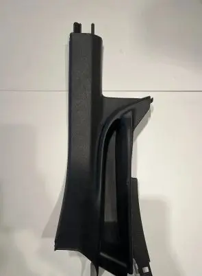 Volkswagen Tiguan Rear seat side bottom trim 5N0868269