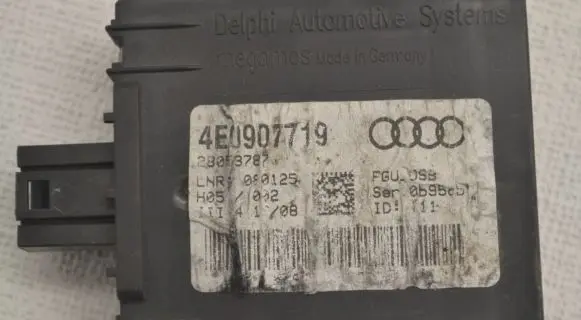 Audi A8 S8 D3 4E Alarm control unit/module 4E0907719 28053787