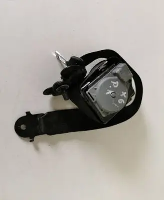 BMW X6 E71 Front seatbelt 3052985