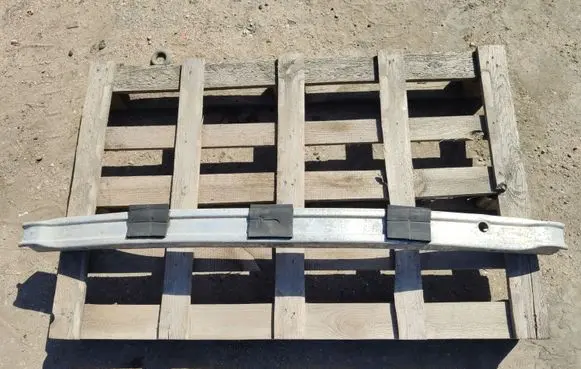 Renault Megane II Front bumper cross member