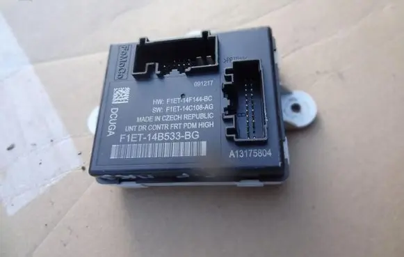 Ford Focus Comfort/convenience module F1ET-14B533-BG