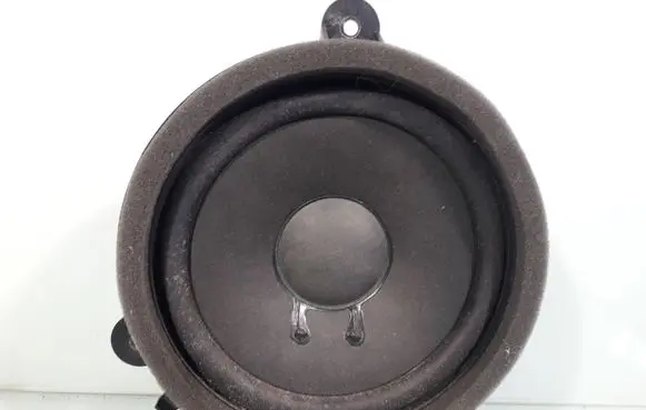 Volvo V50 Front door speaker 30657445