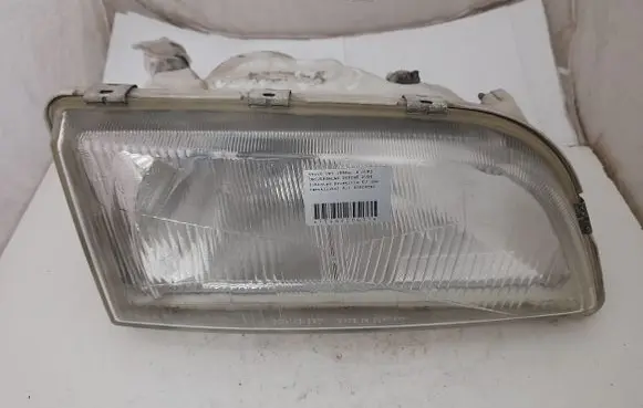 Volvo S40, V40 Headlight/headlamp 14556200