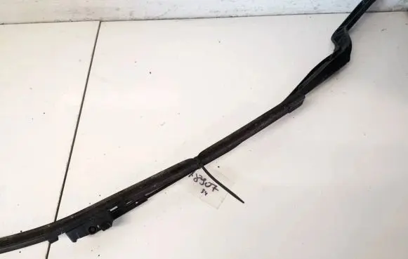 Ford Focus C-MAX Front wiper blade arm 3m5117526ab