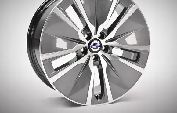 Volvo XC90 R19 alloy rim 31680216
