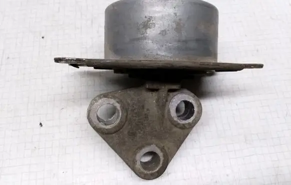 Opel Vectra C Gearbox mount 90538543 511671286 13159995