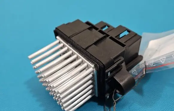 Maserati Quattroporte Heater blower motor/fan resistor F011500130 IMPRK1533219