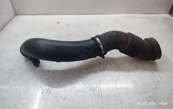 Volvo XC90 Intercooler hose/pipe 30714480