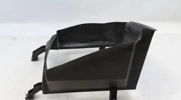 BMW X6 M Intercooler air channel guide 7205946 51717205945