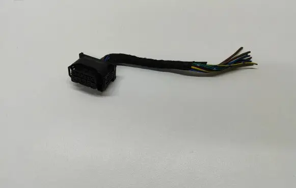 BMW 5 E60 E61 Headlight/headlamp wiring loom/harness 6925638 1452335 692563802