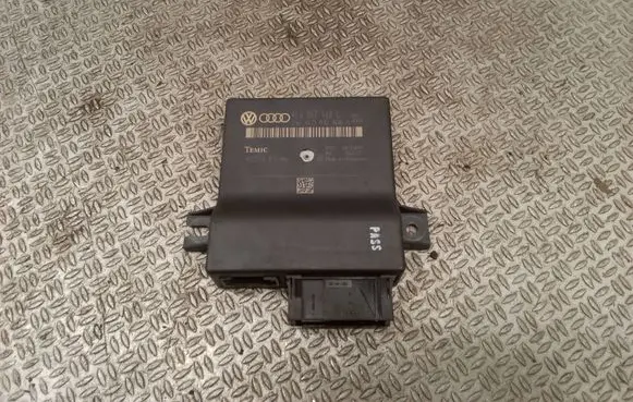 Audi A6 S6 C6 4F Gateway control module 4L0907468C 4L0910468A
