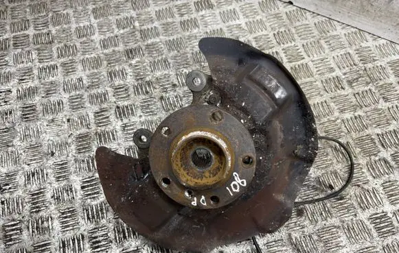 Mini Cooper Countryman R60 Front wheel hub