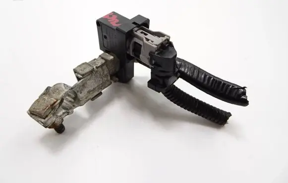 Suzuki Swift III Negative earth cable (battery) 3281074P00 1314000730 8B082