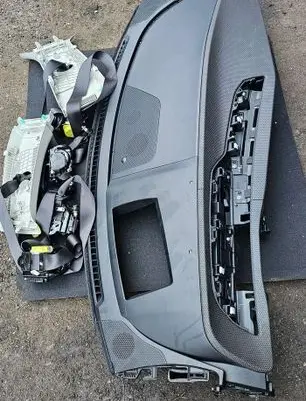 KIA EV6 Dashboard brak