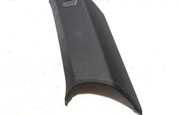 (D)pillar trim (top)