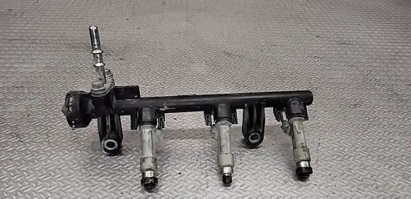 Toyota Aygo AB10 Fuel injectors set 2325000010 238140Q010A